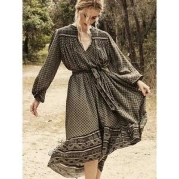 Doen Vista Silk Midi Dress Medallion Print Size S - Picture 3 of 9